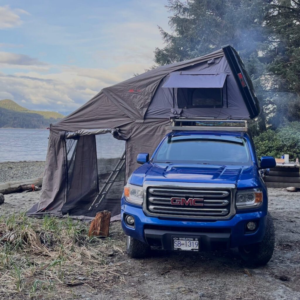 family-roof-tent-sky-luxe